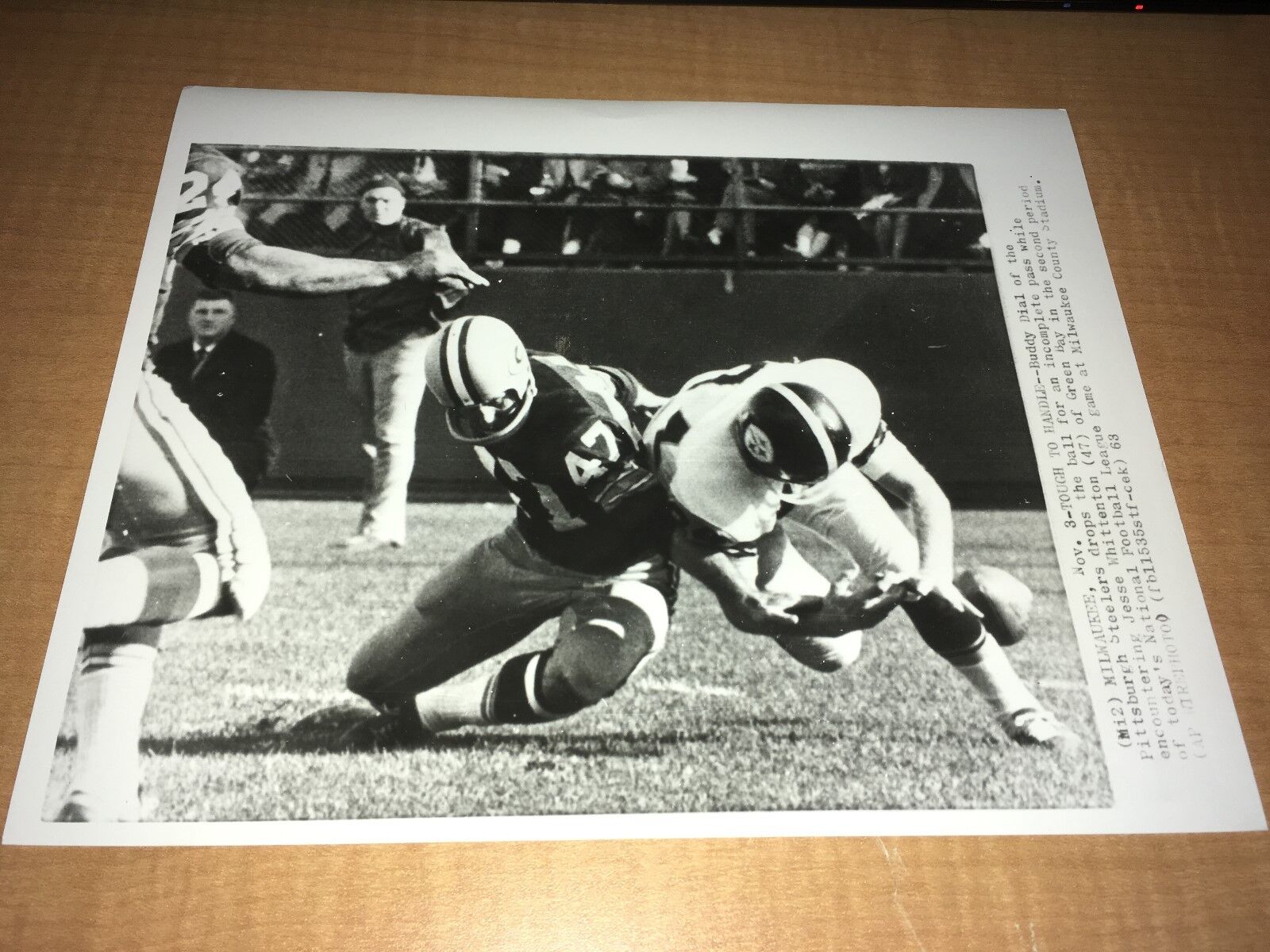 Pittsburgh Steelers vs. Green Bay Packers 1963 AP Football Wire Photo Poster painting