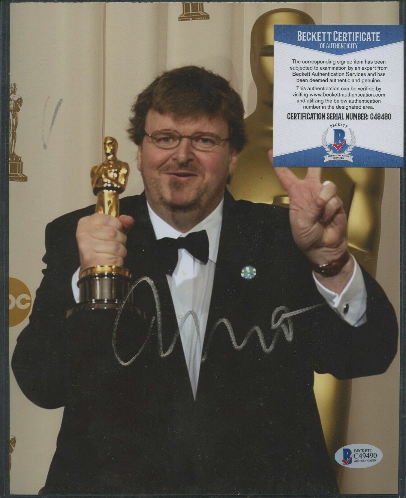 Michael Moore signed Bowling for Columbine 8x10 Photo Poster painting BAS Beckett COA (A)