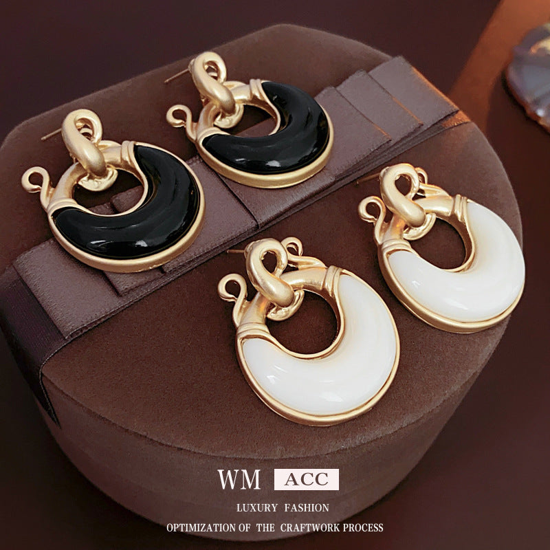 Medieval Round Geometric Alloy Electroplating Earrings