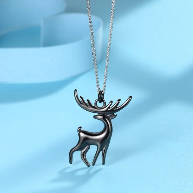 Buzzdaisy Elk clavicle chain pendant Couple Gold pendant necklace