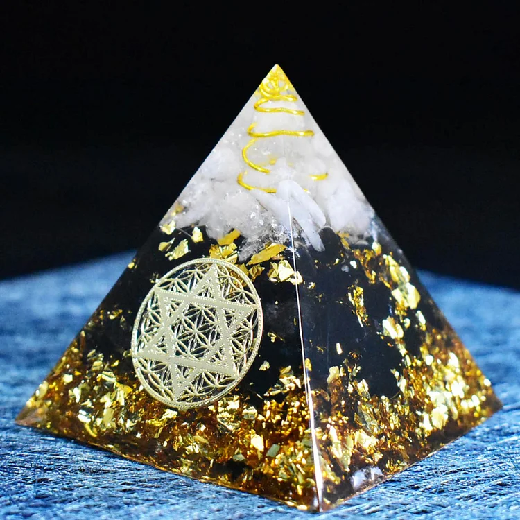 Crystal Pyramid Orgone Pyramid for Healing Meditation Reiki 6cm (1)