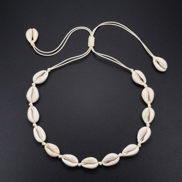Natural Cowrie Shell Choker Necklace for Women Puka Shell Necklace Corded Seashell Necklaces Hawaiian Beach Boho Jewelry for Women Girls
