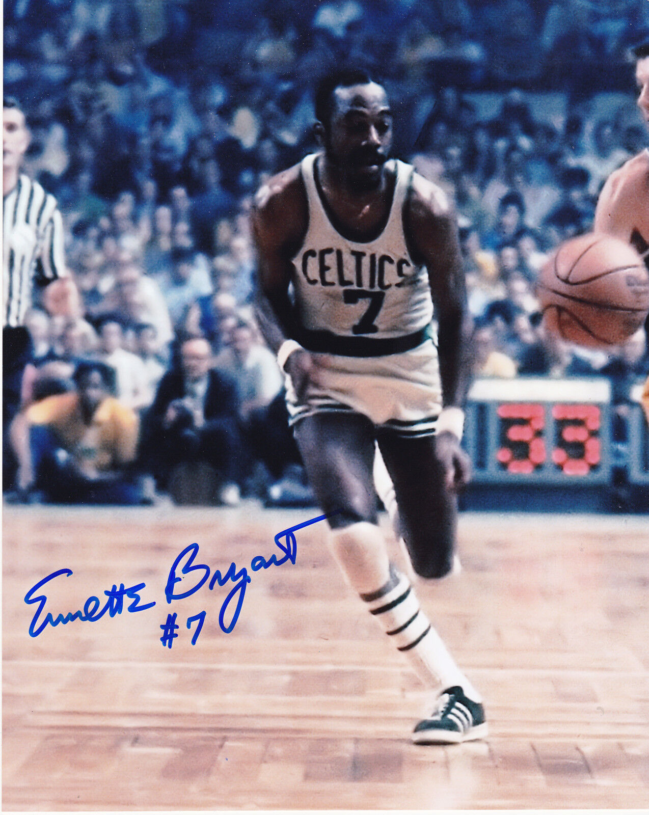 EMMETTE BRYANT BOSTON CELTICS ACTION SIGNED 8x10