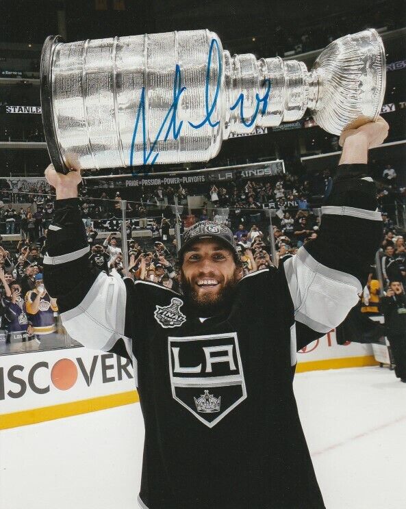 JARRET STOLL SIGNED LOS ANGELES LA KINGS STANLEY CUP 8x10 Photo Poster painting! Autograph