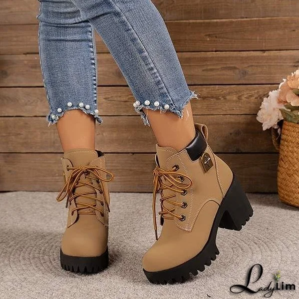 Trendy and Elegant winter Boots