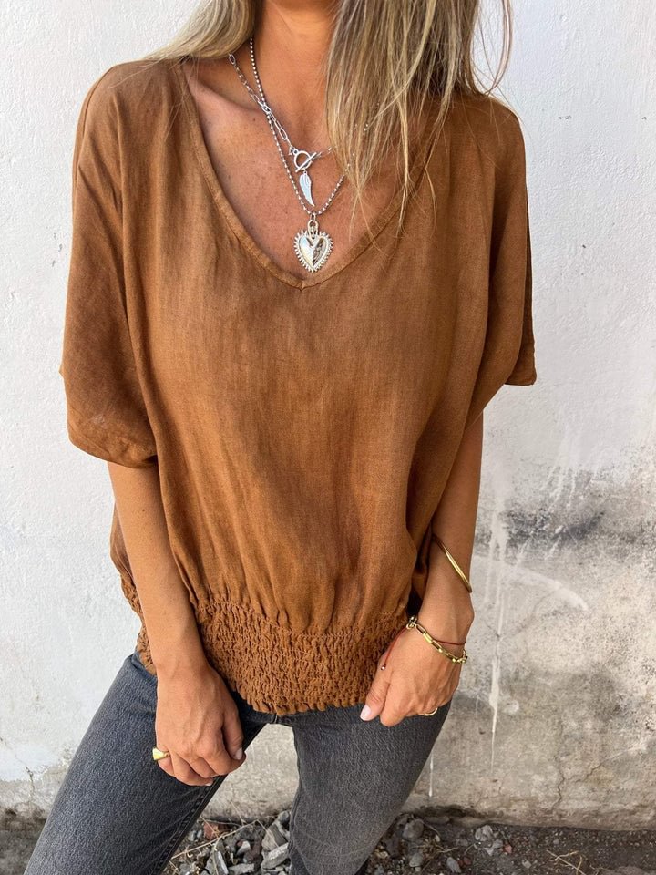 Essential Shirt Shopping Tips for Mature Ladies: Comfort, Style, and Versatility