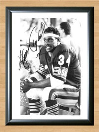 Walter Payton Chicago Bears NFL Signed Autographed A4 Photo Poster painting Memorabilia ball A2 16.5x23.4