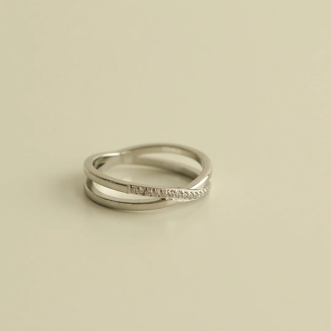 Desiree Cross Ring (Silver)