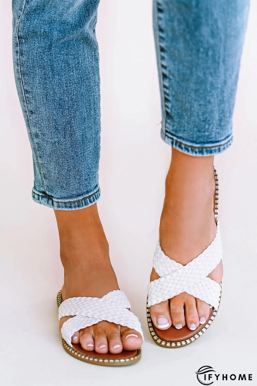Beige Cross Straps Braised Slippers | IFYHOME