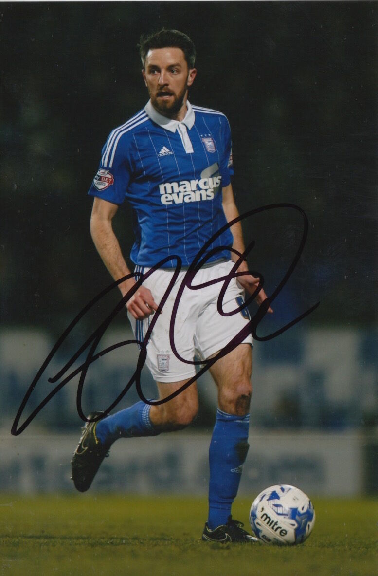 IPSWICH TOWN HAND SIGNED COLE SKUSE 6X4 Photo Poster painting 7.