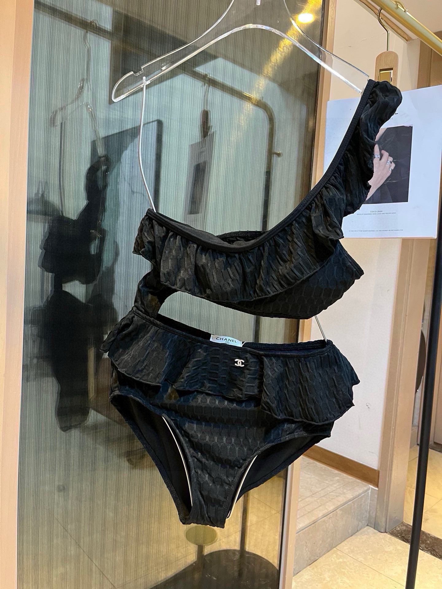 Fd6fda9850f3b54d08eaa2bce595bee1