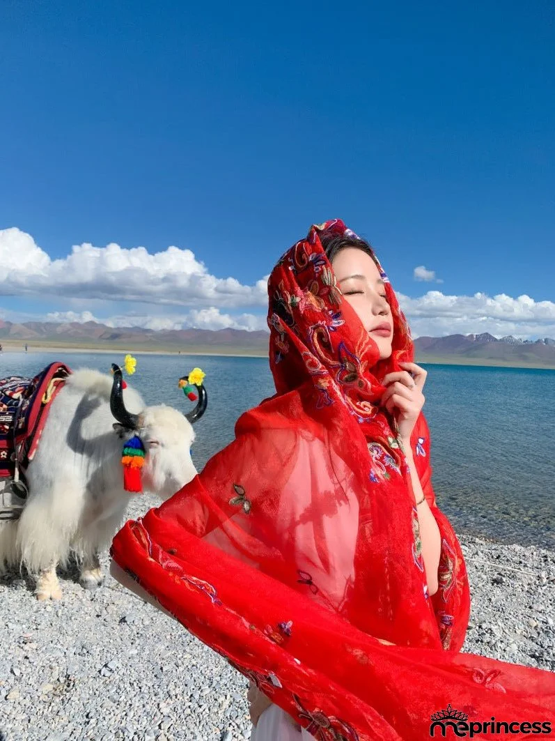 New Super Large Imitation Silk Embroidered Scarf Big Red Shawl with Flower Hat