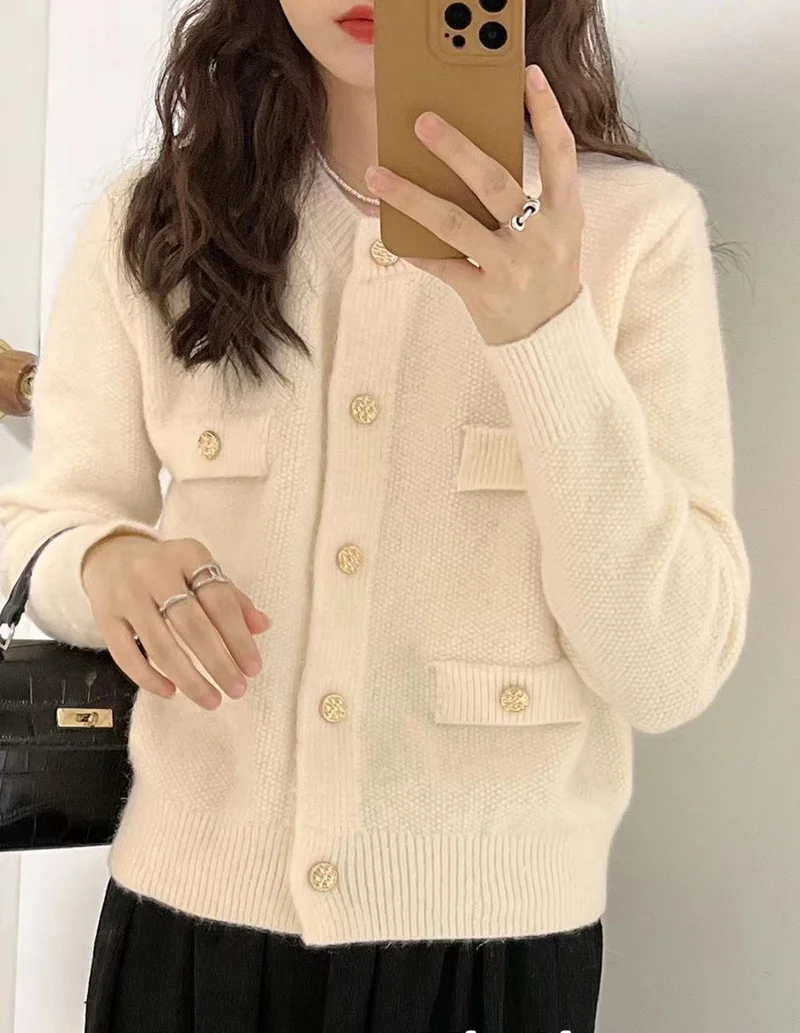 Toloer Toloer Autumn And Winter New Korean Version Sweater Coat Female Temperament Sweet College Wind Long Sleeve Knit Cardigan Jacket Female-Outfit Ideas