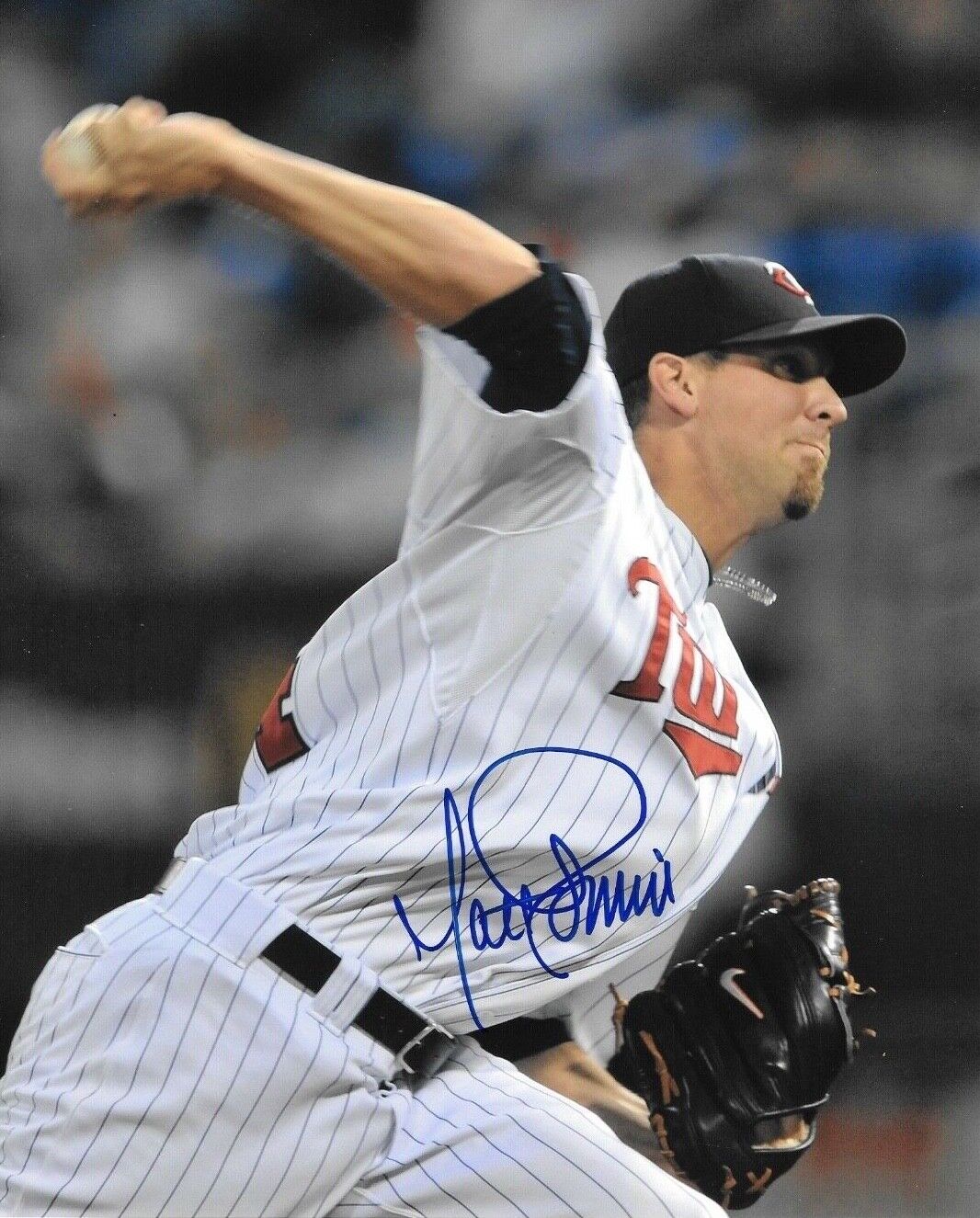 * MATT GUERRIER * signed 8x10 Photo Poster painting * MINNESOTA TWINS * COA * 1