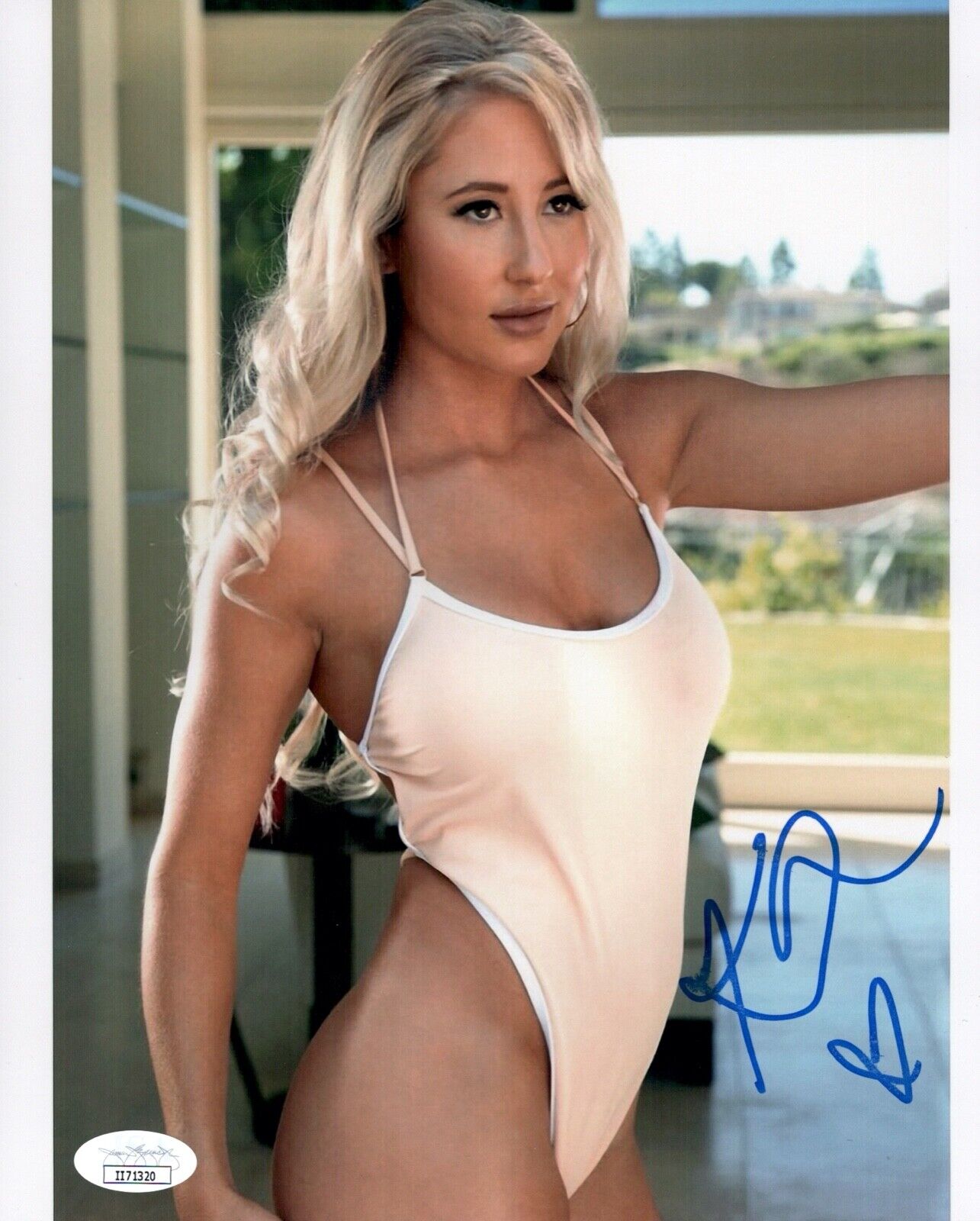 KRISTIN DANIELLE Signed SEXY Maxim Model 8x10 Photo Poster painting Autograph JSA COA Cert