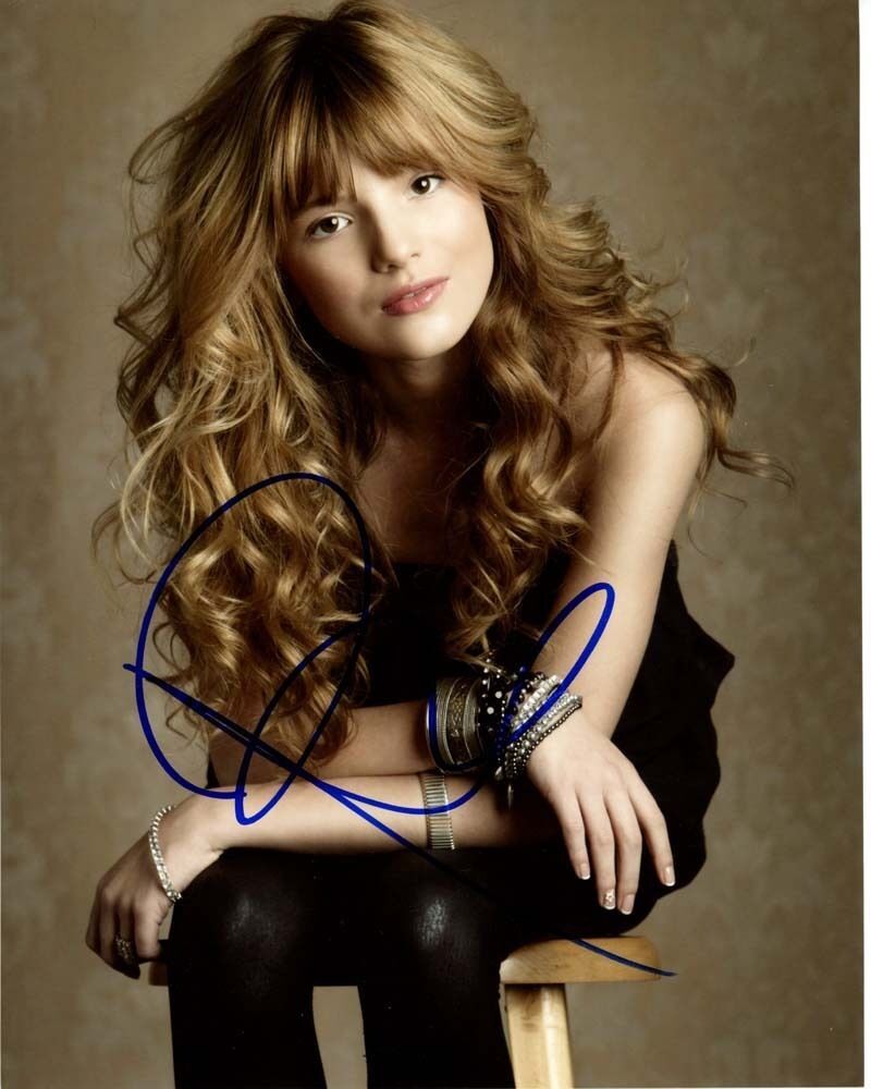 BELLA THORNE signed autographed 8x10 Photo Poster painting