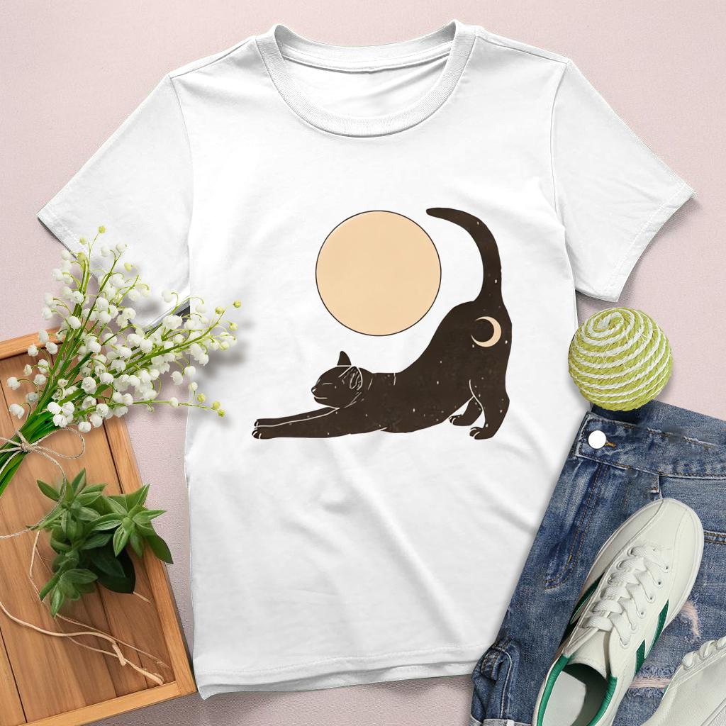 Lazy-waisted Cat Round Neck T-shirt-0025153-Guru-buzz
