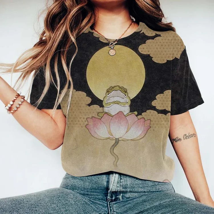 VChics Women's Japanese Art Lotus Frog Casual T-Shirt