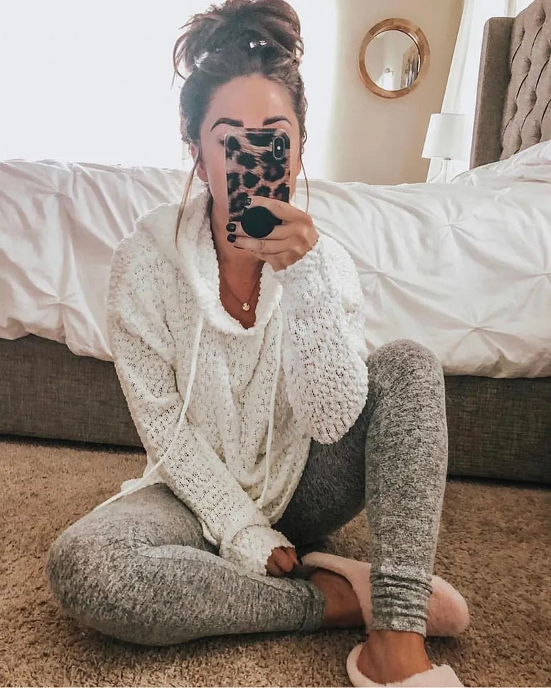 Fitshinling Womens sweaters 2020 winter fashion korean style white pullovers knitwear jumpers solid hooded knitted sweater lady