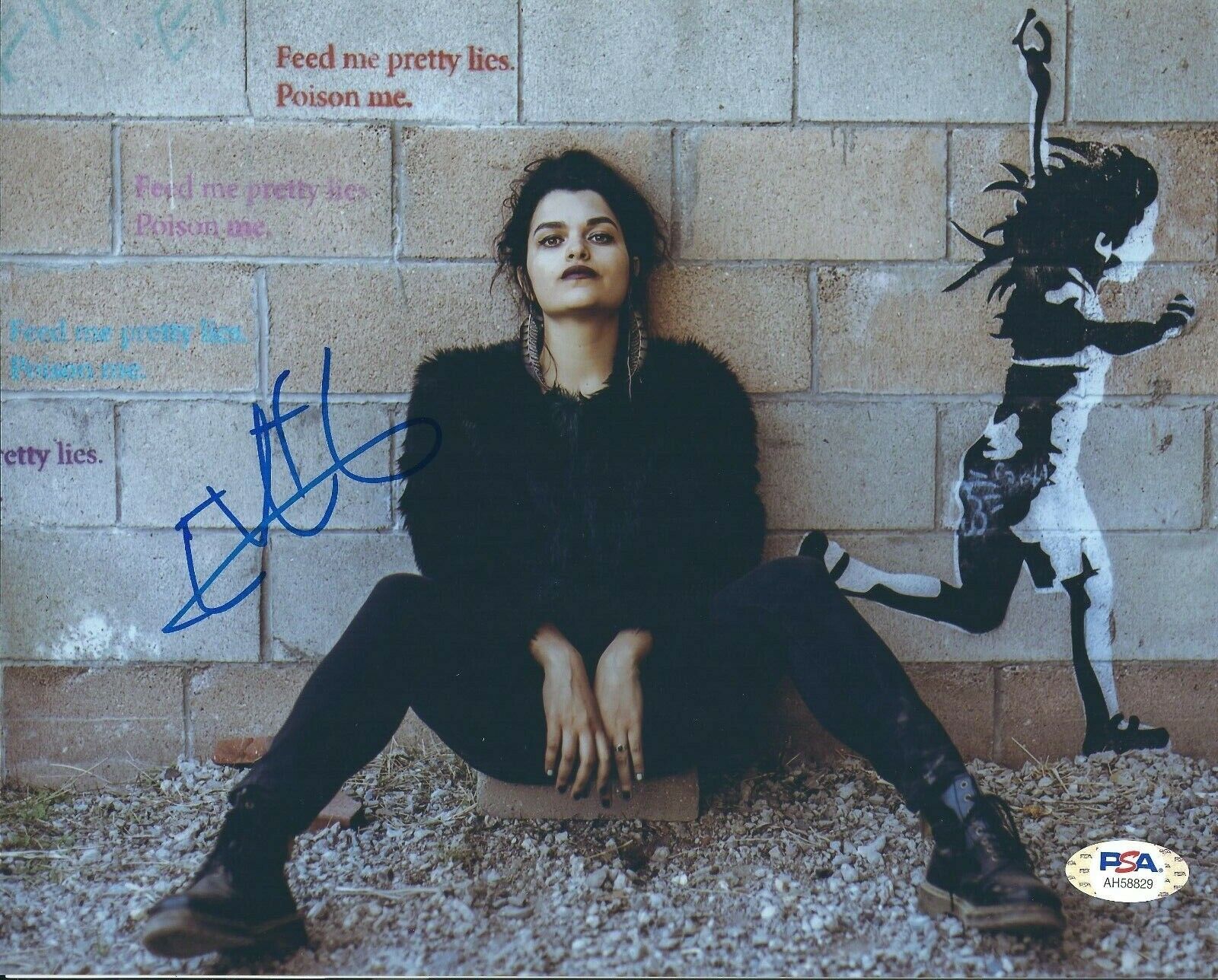 Eve Harlow Signed 8x10 Photo Poster painting *Actress *Model *The Rookie *The Guard PSA AH58829