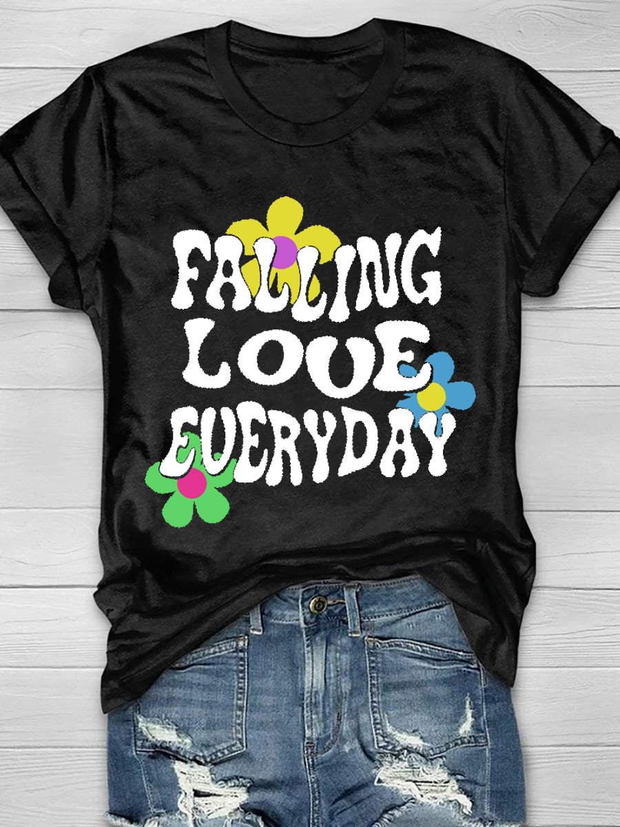 Falling Love Everyday Print Short Sleeve T-Shirt