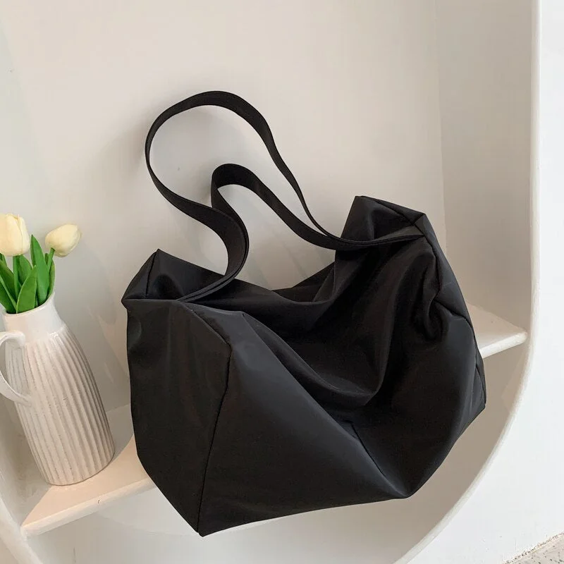 Large Capacity Nylon Big Shoulder Bag for Women 2021 Fashion Summer Travel Trends Handbags Green Good Quality
