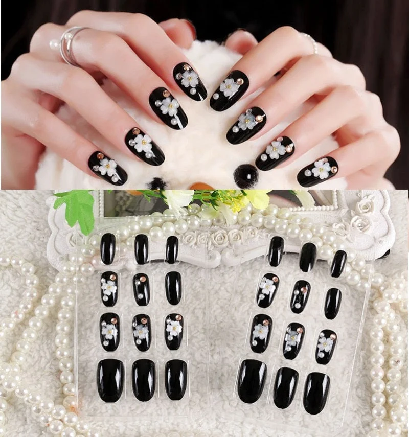 24Pcs/Set Fake Nails Press on Girls Finger Beauty False Nail Art Tips Bright Shining 3D Diamond Full Cover French Nail Art Tips-Nail Inspo