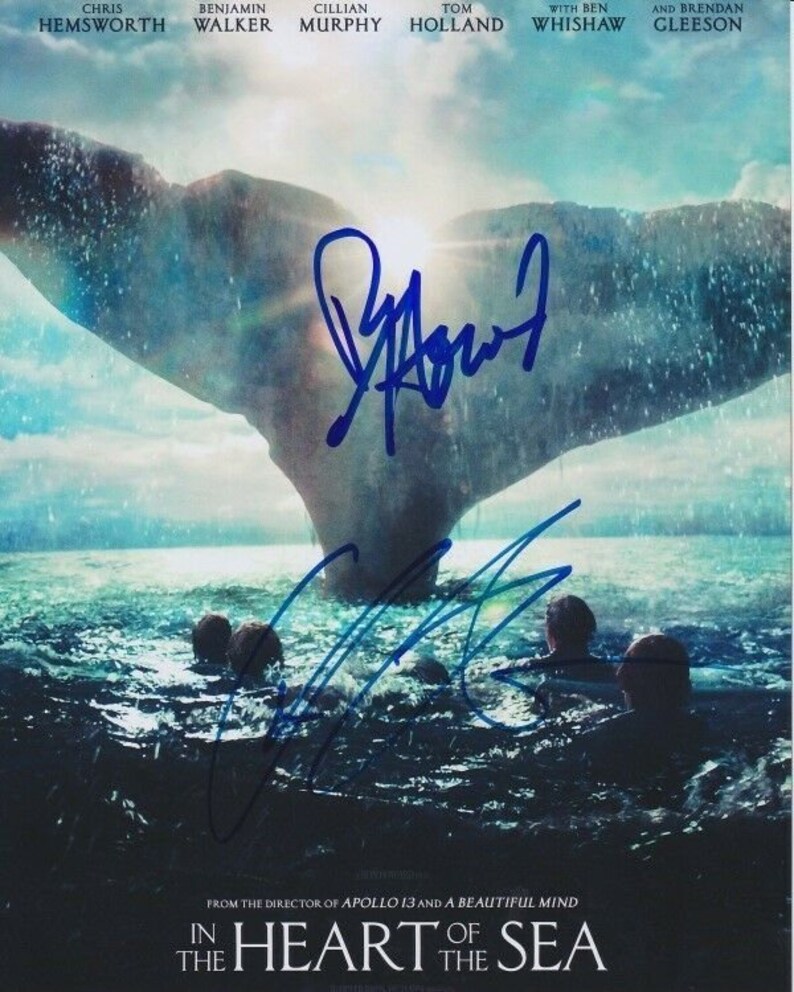 Chris hemsworth and ron howard signed in the heart of the sea 8x10 Photo Poster painting