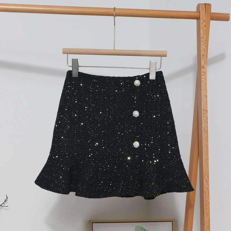 Uveng Small Autumn And Winter Short Skirts Buckle Lotus Leaf Side Fishtail Skirt Anti-Snude Coarse Flowers, Hip Half Skirt 8998