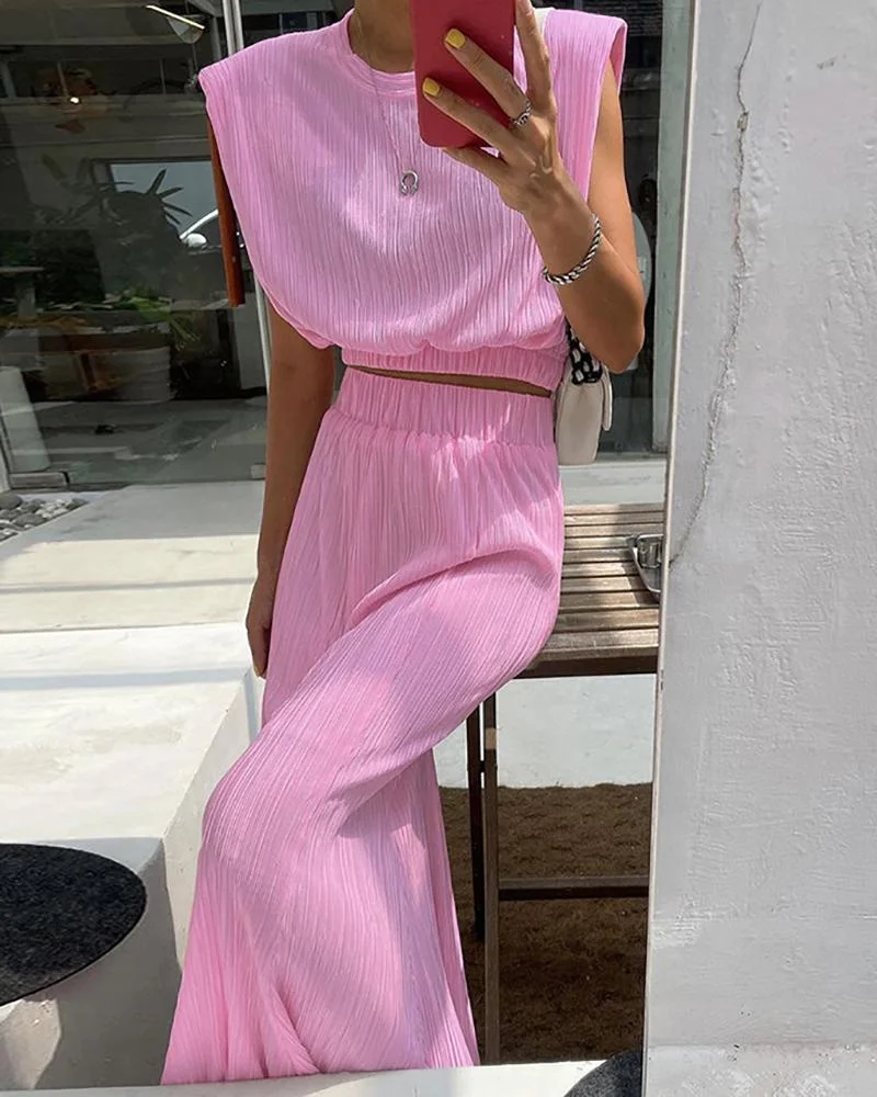 Casual pleated two-piece suit