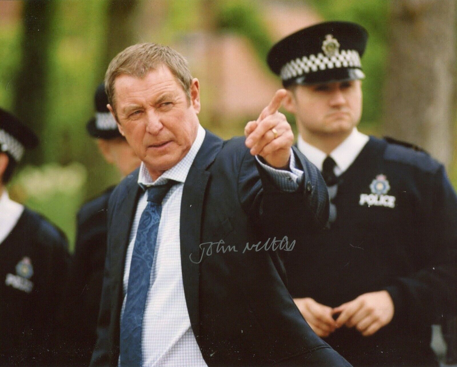 Midsomer Murders crime scene Photo Poster painting signed by John Nettles - UACC DEALER