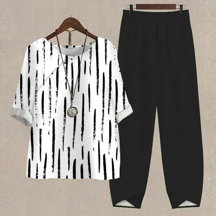 VChics Black White Hand Painted Line Printing Loose Two-Piece Set