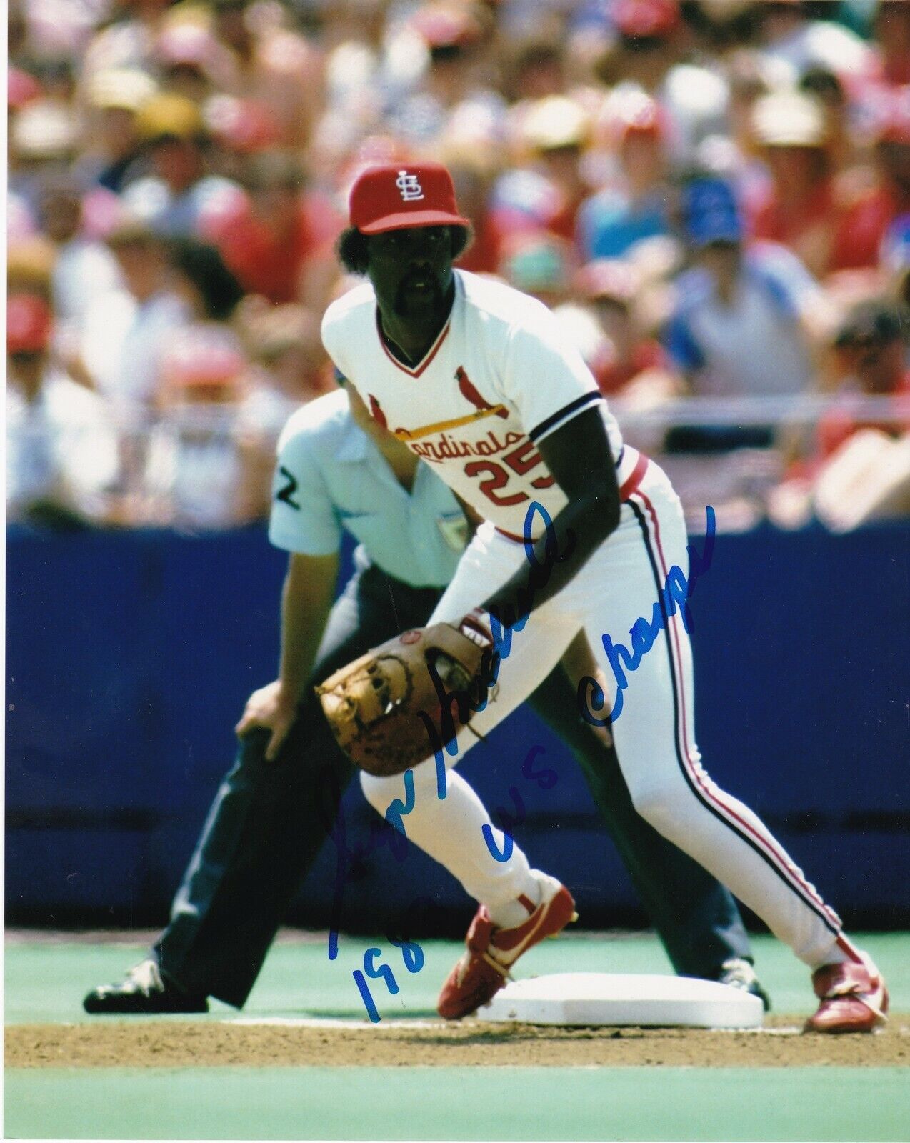 GEORGE HENDRICK ST. LOUIS CARDINALS 1982 WS CHAMPS ACTION SIGNED 8x10