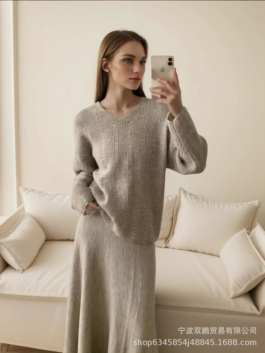 Athvotar Athvotar Loose Knitting Suit Women 2025 Autumn And Winter New Round-Neck Sweater + Fishtail Skirt Real Shot