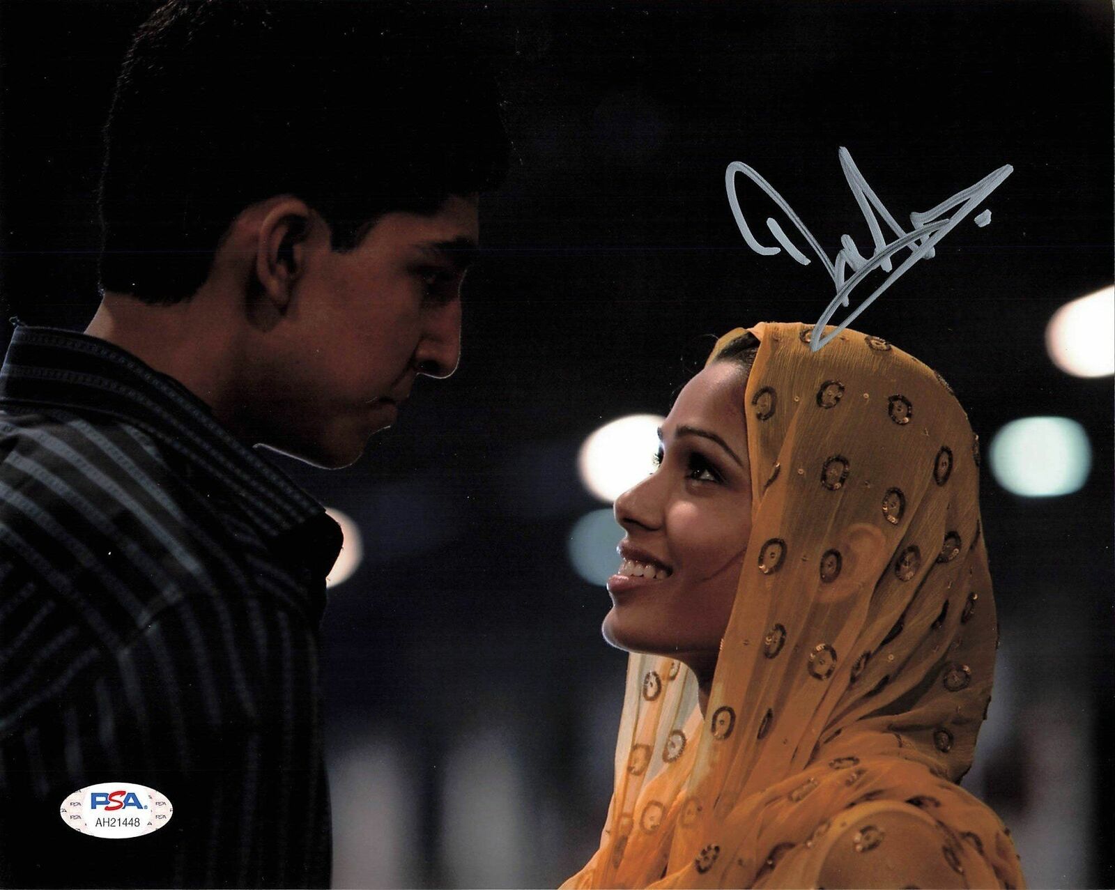 Dev Patel signed 8x10 Photo Poster painting PSA/DNA Autographed