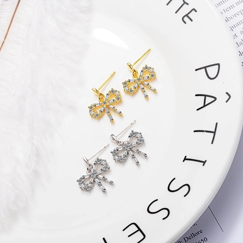 1 Pair Classic Style Commute Heart Shape Bow Knot Inlay Copper Zircon Earrings