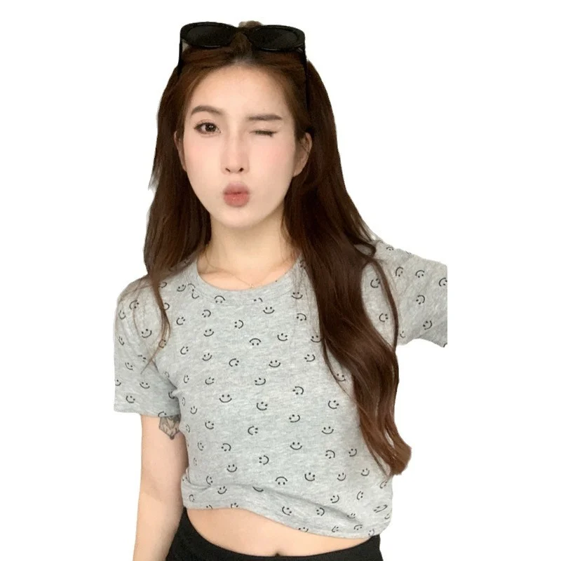 Uveng Uveng Smiley Face Print Short-Sleeved T-Shirt Women's Summer 2024 New Design Sense Slim Short Students On Clothes