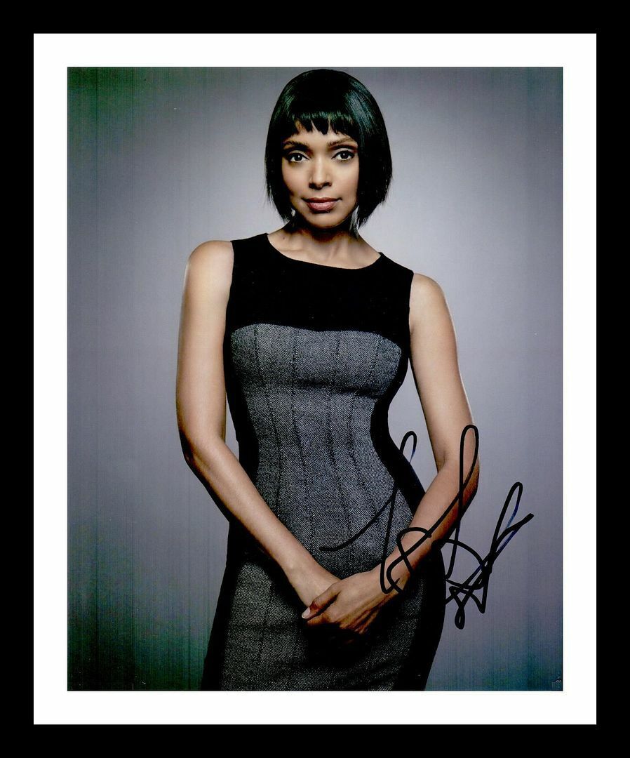 Tamara Taylor Autograph Signed & Framed Photo Poster painting