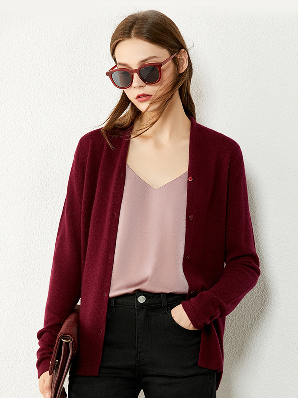 Cardigan en laine et cachemire à col V classique-Soie Plus