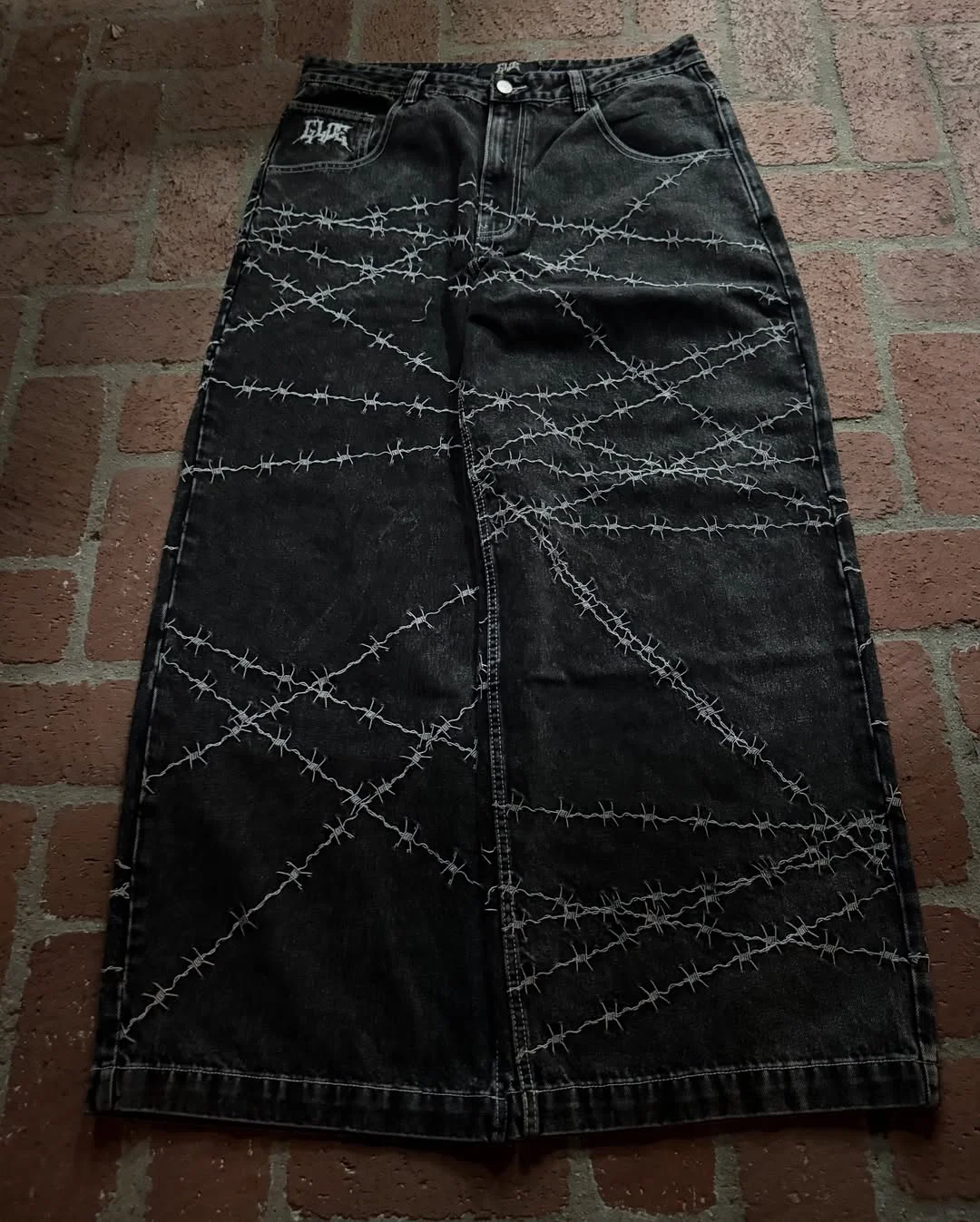 Thorn Jeans