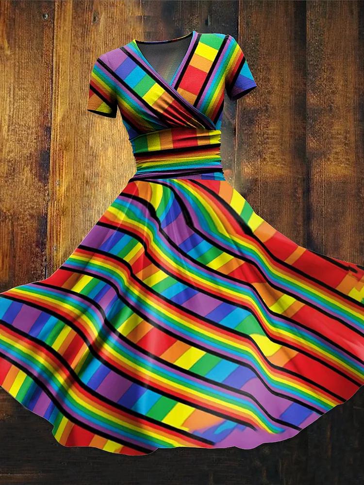 Women's Retro Rainbow Art Print  Maxi Dress