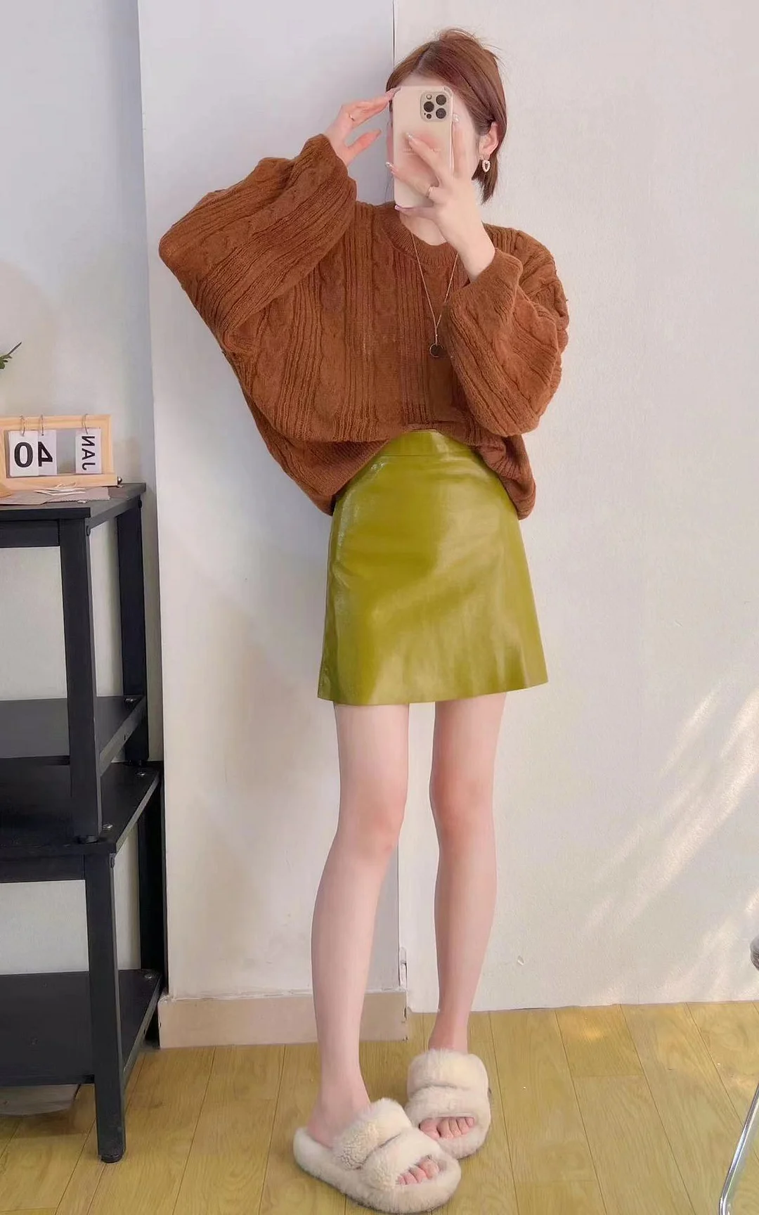 Churchf Churchf Spring And Summer New Temperament Lady Thin Hollow-Out Shirt Korean Version Of Women's Round Collar Twist Flower Bat Sleeve Sweater