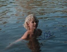 Michelle Williams (My Week with Marilyn) signed 11X14 Photo Poster painting