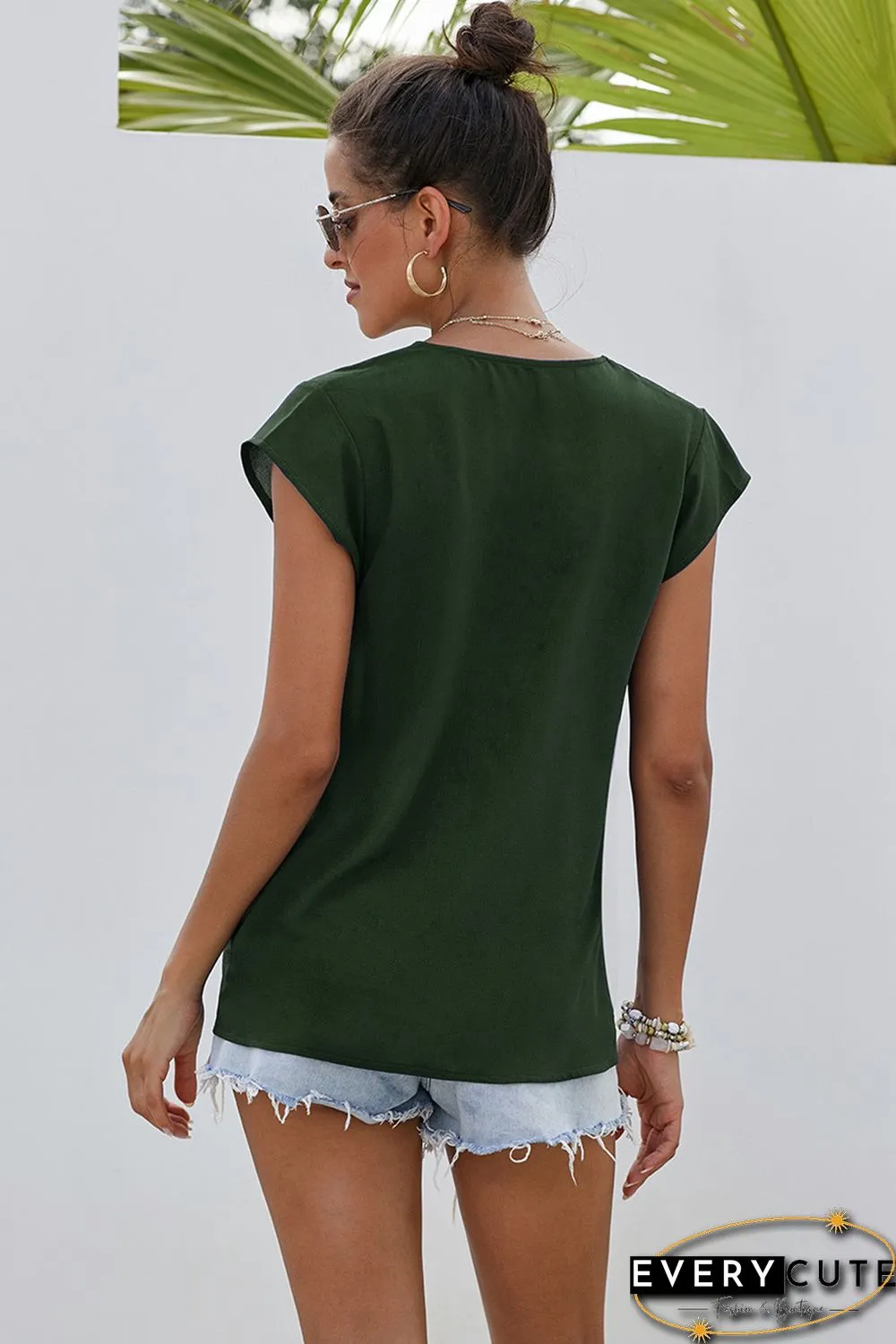 Green Short Sleeve Printed Neck Shift Blouse