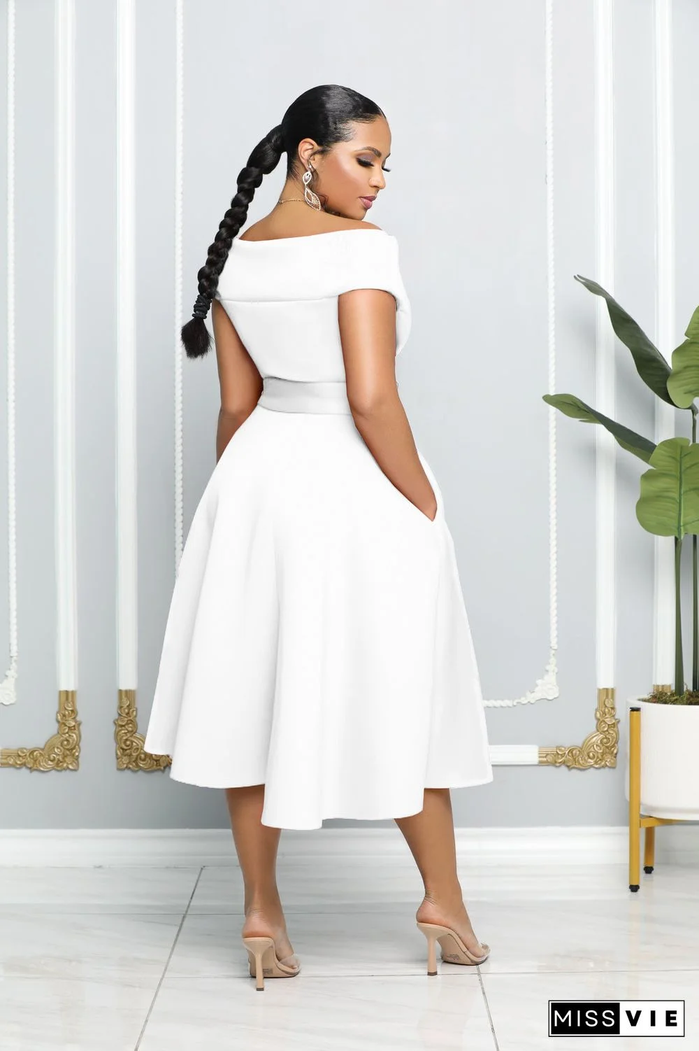 Elegant Off Shoulder with Sashes A Line Dresses