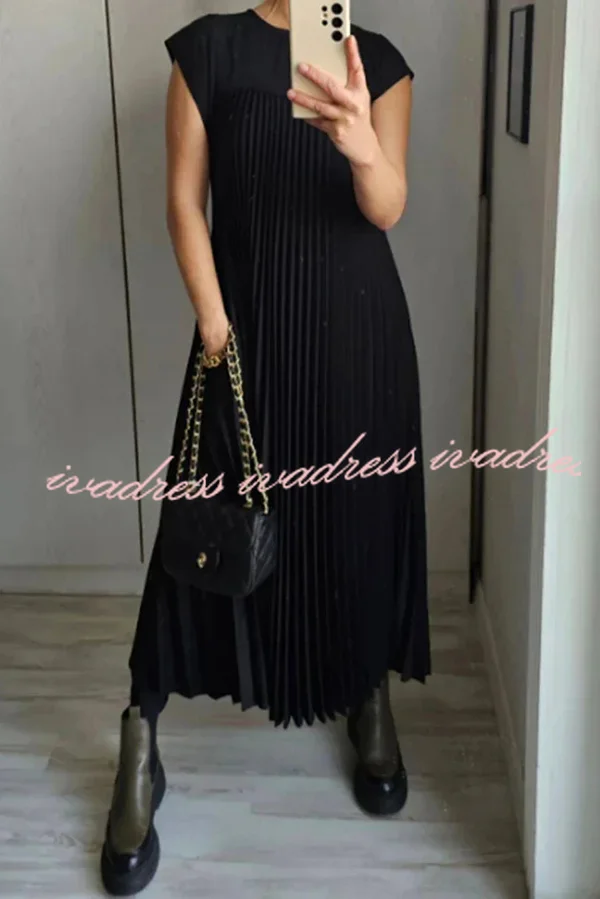Solid Color Round Neck Sleeveless Pleated Large Hem Maxi Dress