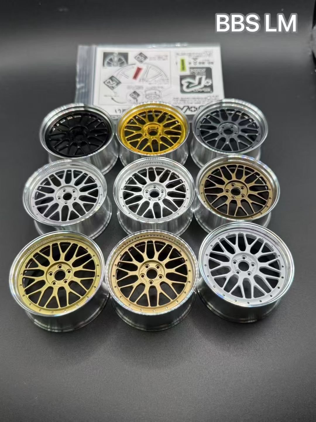 Car-mounted forged aluminum alloy wheel-shaped air freshener (car logo can be customized)