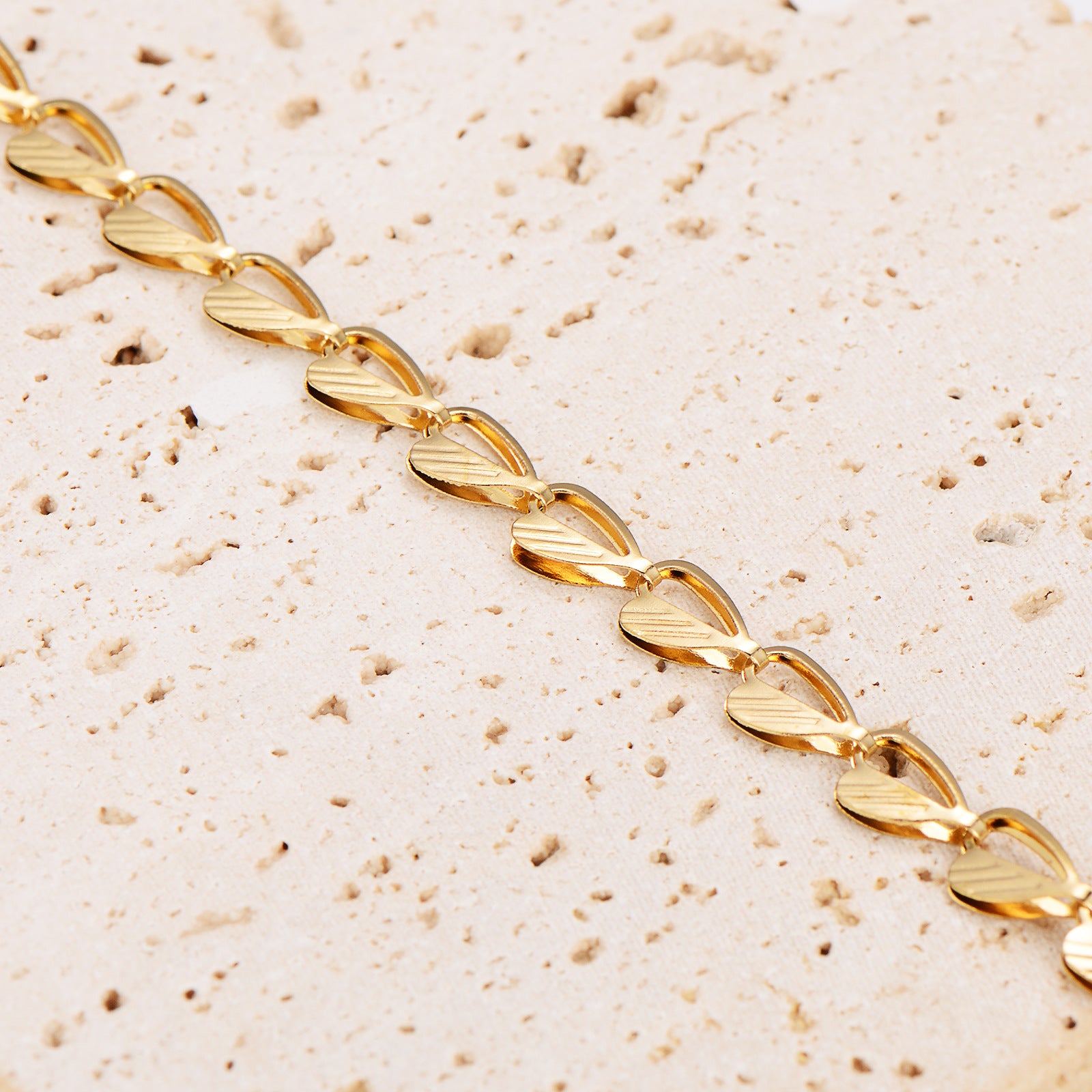 Aml Stainless Steel Leaf Bracelet Korean Fashion Ladies Stainless Steel Female Ins Style Simple Bracelet