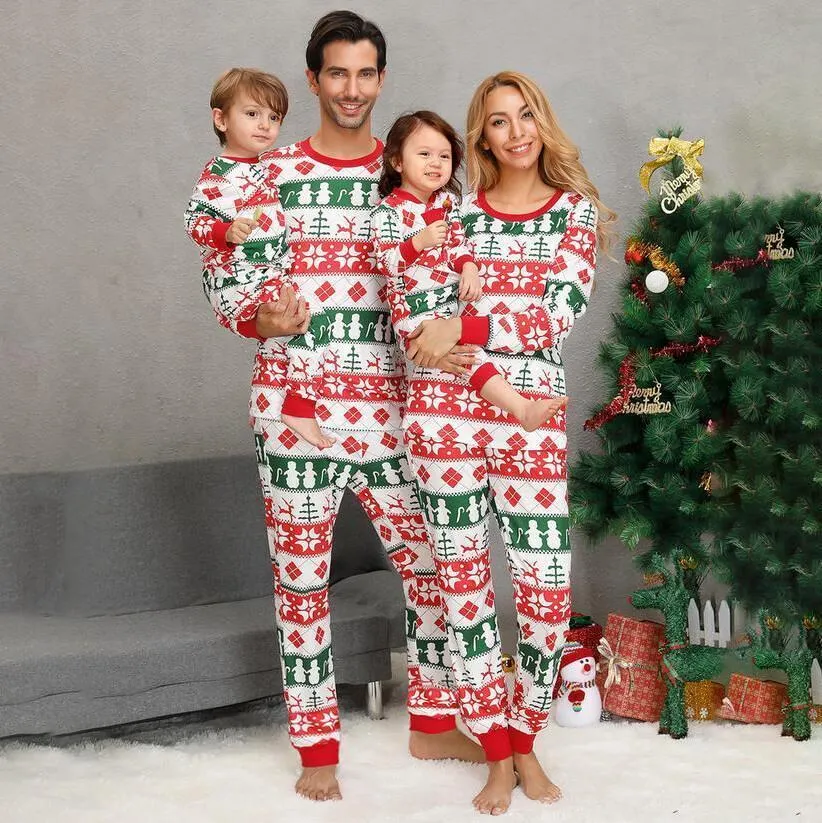 Christmas Tree and Snowflake Patterned Family Matching Pajamas Sets