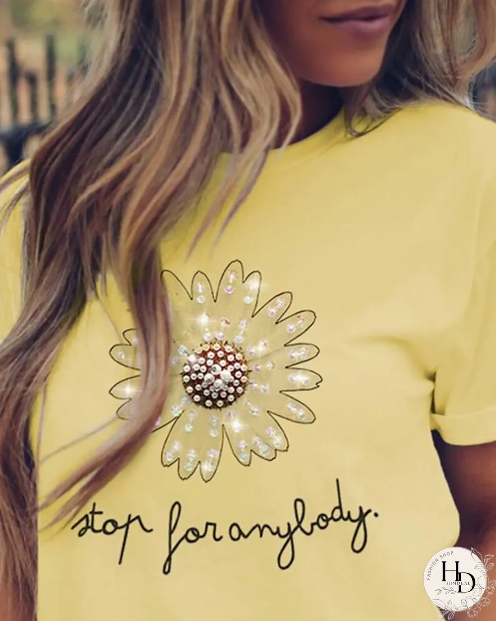 Letter Pattern Studded Beaded Casual T-shirt P13200